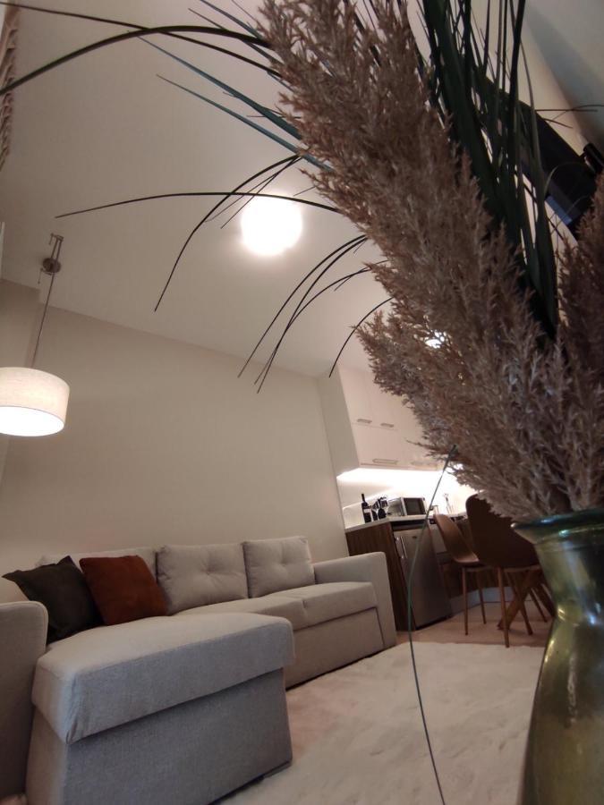 'Amaryllis Home' ,Το Σπίτι Σας 路特奇 外观 照片